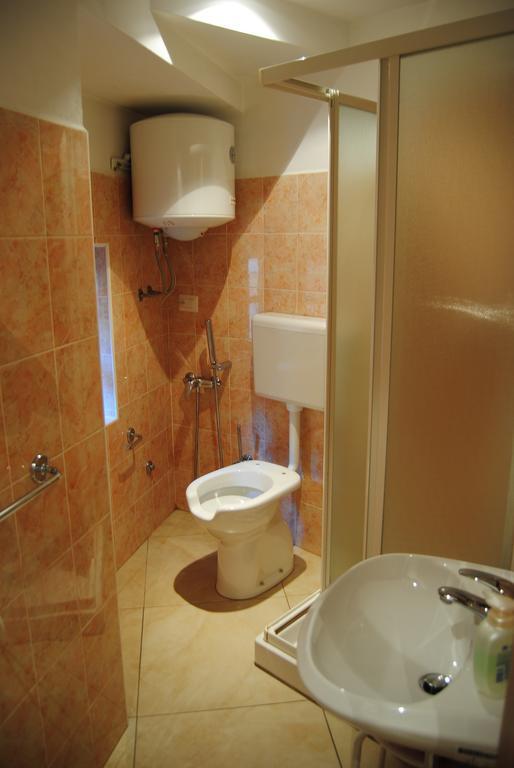 Suite Tower Бергамо Екстериор снимка